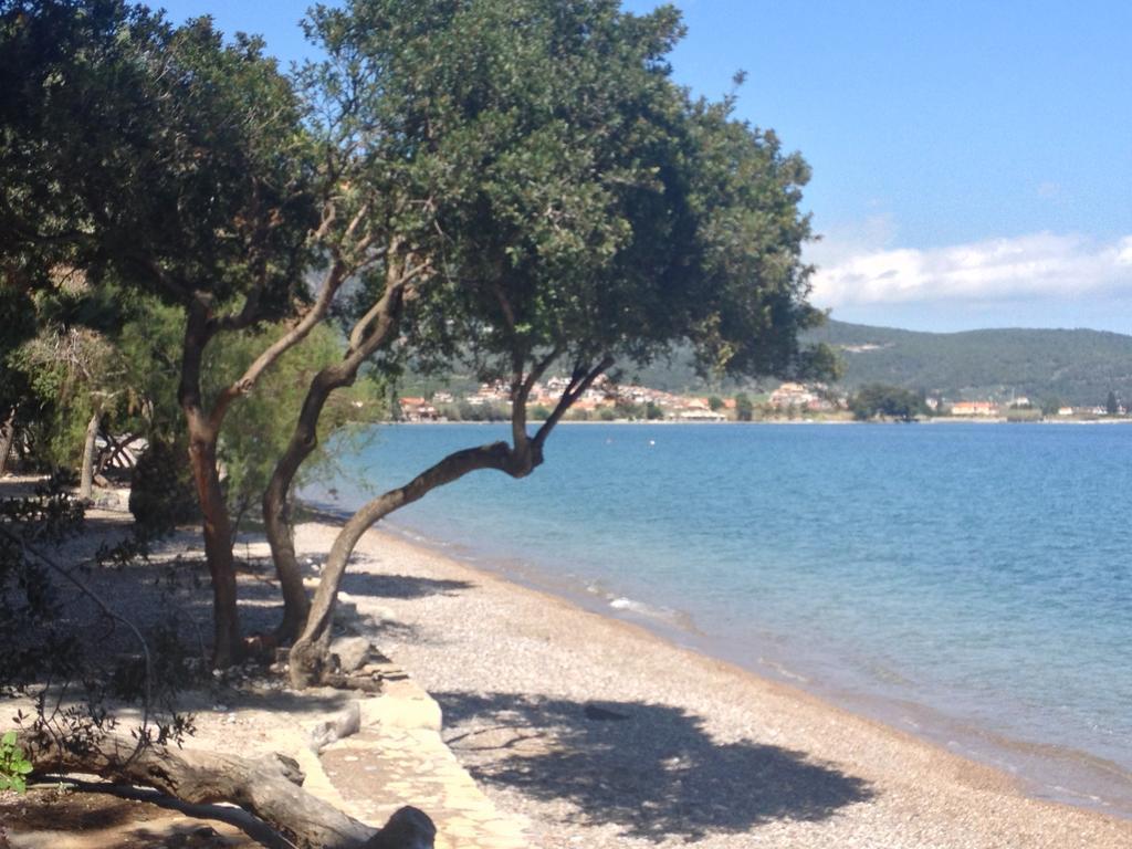 Yialasi Hotel Epidaurus Buitenkant foto